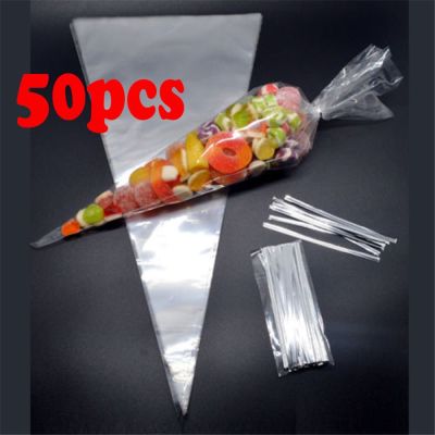 【YF】✒❀۞  50Pcs Plastic Cone Transparent Carrot with Ties for Wedding Birthday Easter Favors Packing