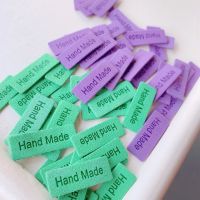 20Pcs Hand Made Labels Tags For Clothes Letter Handmade Labels Purple Green DIY Hats Bags Scarf Sewing Tags Garment Accessories Stickers Labels