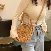 【CW】 New Arrival 2023 Fashion Woven Beach Crossbody Floral Flowers Shoulder Messenger