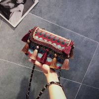 Hot selling Tassel bag women 2022 new casual all-match single shoulder chain Messenger ethnic style square