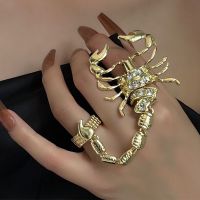 Punk Luxury Scorpion Ring For Woman Exaggerated Scorpid One-piece Double Ring Set Retro Crystal Charms Ring Open Rings Jewelry