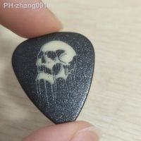 5pcs New 0.71mm Acoustic Guitar Picks Rock Skull Luminous Pick Celluloid Plectrum Guitar Accessories