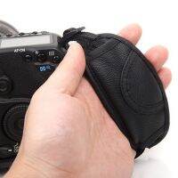 สายรัดข้อมือมือจับหนัง1ชิ้นสำหรับกล้อง Dslr สีดำเหมาะสำหรับ Canon