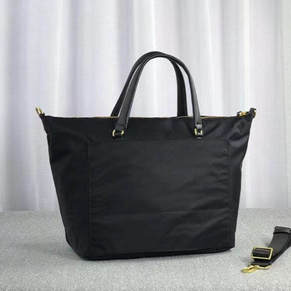 334385tumi-voyageur-คอลเลกชั่นกระเป๋าสะพายไหล่แฟชั่นกระเป๋าถือผ้าร่มไนล่อนน้ำหนักเบาพิเศษสำหรับผู้หญิง