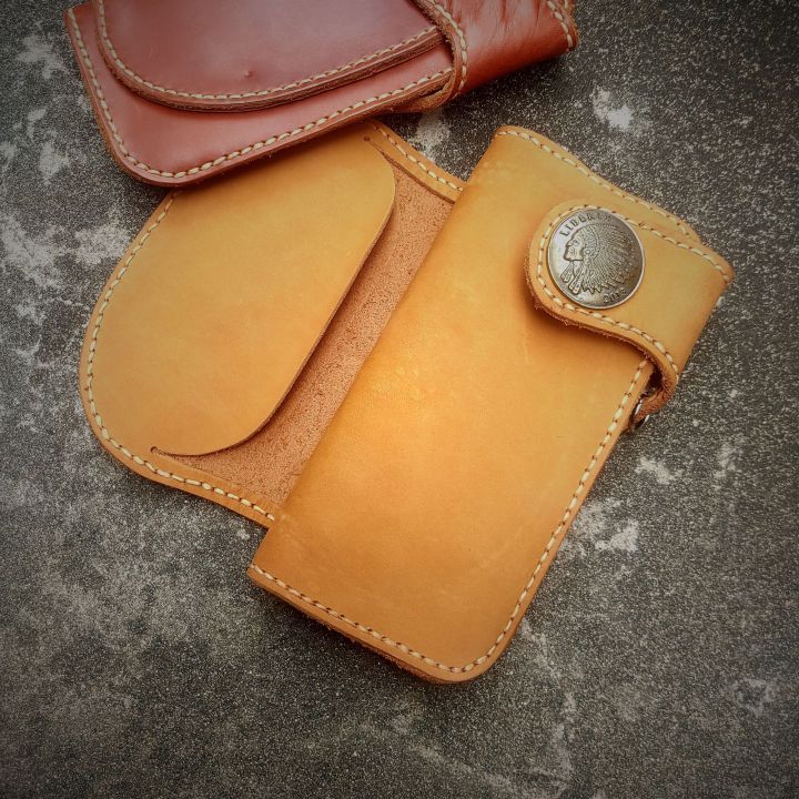 genuine-cowhide-clutch-wallet-brown-italy-style-กระเป๋าหนังเเท้-ทรงยาว-กระเป๋าสตางค์หนังวัวแท้ๆ-หนังอย่างหนา-ตามสไตล์เรดมูนอินตาลี-ดีไซน์เก๋ไม่เหมือนใคร-เท่เเบบล้ำลึก-สวยงามมาก-เท่ไม่เหมือนใครใบเดียวเ