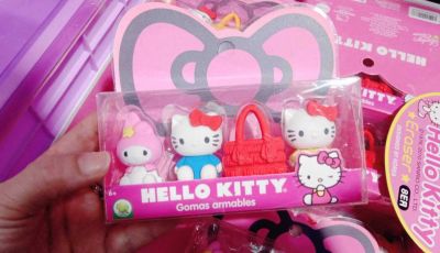ยางลบน่ารัก เด็กผู้หญิง Hello Kitty  เป็นรูปแบบโมเดล ตั้งได้ แบบตามภาพ