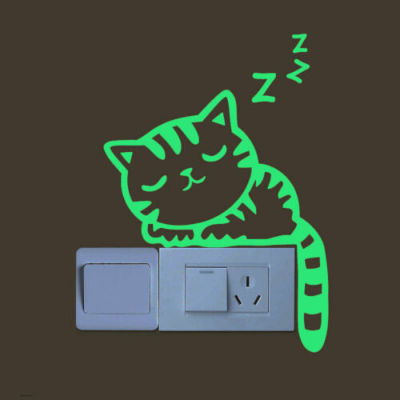 【Free Shipping】เรืองแสงในที่มืดเรืองแสงน่ารักแมวเด็กซิงค์ห้องนอนไฟสติ๊กเกอร์ติดผนังตกแต่งสวิตช์