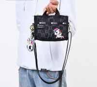 Lesportsac 2023 Tokidoki ร่วมแบรนด์กระเป๋าสะพายข้างกระเป๋าสะพายข้างพิมพ์ลายสนุก3273