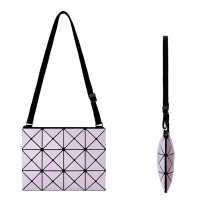 BAOBAO ISSEY MIYAKE LUCENT W สะพายพาดลำตัวลำลองสีกระเป๋ากระเป๋าสะพายบ่าใน July BB23AG606 100% ต้นฉบับ