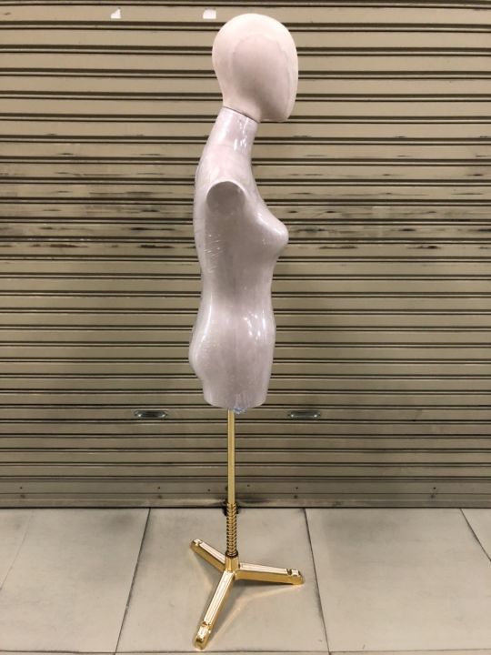หุ่นผ้ากำมะหยี่มีหัวขาทอง-หุ่นโชว์เสื้อผ้า-สินค้านำเข้าคุณภาพดี-by-wanwanpresent