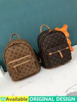 【 Grade】LV กระเป๋าเป้สะพายหลังขนาดใหญ่สำหรับผู้หญิงขาย Original Street สไตล์ LV กระเป๋านักเรียนไปโรงเรียน2023ใหม่ MODE Korea PU หนังพิมพ์กระเป๋าถือกระเป๋าทำงาน Unisex คู่สบายๆกีฬากระเป๋าสะพายเดินทางผู้ชายมีกำลังมากกระเป๋าเป้