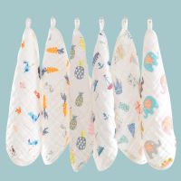 【DT】hot！ 6 Layers Density Gauze Baby Face Saliva Cartoon Cotton Muslin Bib 30x30cm