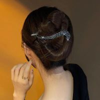 Rhinestone Tassel Hair Claw Clip Bun Women Flower Hairpin Headwear Hairgrip Metal Barrette Banana Twist Hair Accessories JewelryTH