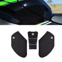 แผ่นถังแก๊สพีวีซีกันลื่นสำหรับรถมอเตอร์ไซค์คาวาซากิ Ninja ZX10R ZX-10R ZX 10 R 2009-2010สติ๊กเกอร์ป้องกันด้านข้าง