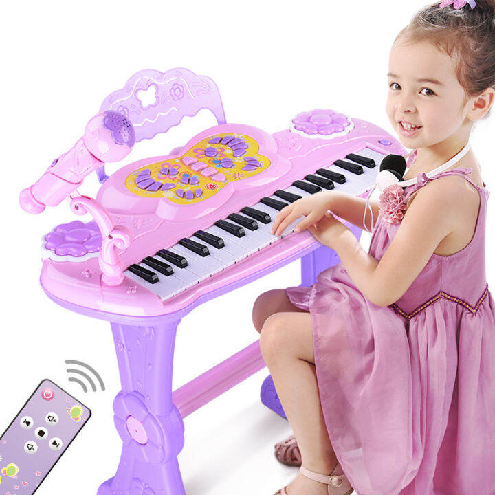 Children's electronic piano girl beginners can play music toys baby