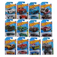 2022 HOT WHEELS HW Contoured 70 Chevy Chevelle Fig Rig Ford Focus RS Humvee Tooligan Nissan Batmobile Diecast รุ่นของเล่นรถ