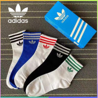 ถุงเท้าข้อกลาง （1กล่องมี5คู่ คละสี）ถุงเท้ากีฬาADIDAS ถุงเท้าวิ่ง ทอลายโลโก้ ผ้าหนานิ่ม ถุงเท้าใส่ทำงาน ฟุตบอล ใส่ได้ทั้งชายหญิง ใส่สบาย