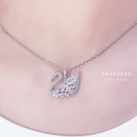 ?สินค้าพร้อมส่งในไทย?ของแท้100% Swarovskiของแท้ Swarovskiแท้ สร้อย swarovski ของแท้ swarovski LAKE necklaceสร้อยคอ swarovski สวารอฟส ของแท้ 100%ของขวัญสำหรับคนพิเศษ SWAROVSKI swaroski swalovs