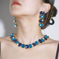 ชุดต่างหูสร้อยคอคริสตัลทรงเหลี่ยมแฟชั่นหรูหราและเซ็กซี่สำหรับผู้หญิง necklace.