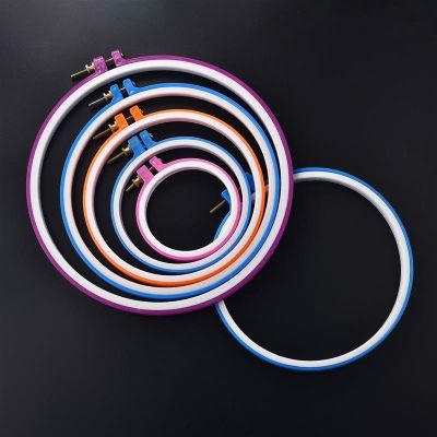 【CC】 New Sewing Round Color Plastic Embroidery Hoops Frame Set Hoop Needle