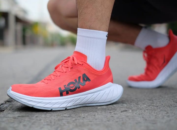 hoka-one-one-carbon-x-2-สมูธลื่นไหล-นุ่มและเบาขึ้น-สินค้ามีจำนวนจำกัด-ของแท้-100-ป้ายไทย-ราคาถูกสุด