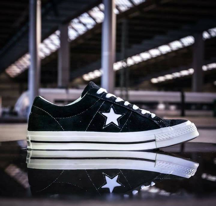 converse-one-star-black-color-สีดำ-รองเท้าใบ-ผ้ากำมะหยี่-ใส่นุ่ม-สบายเท้า-ราคาพิเศษ-พร้อมอุปกรณ์ครบภายในกล่อง