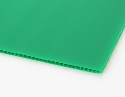 PGแผ่นพลาสติกลูกฟูก(ฟิวเจอร์บอร์ด,PP Board)เขียว หนา3มม ขนาด65x80ซม แพ็ค30แผ่น