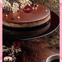 ?  DOUBLE CHOCOLATE CHEESECAKE ชีสเค้ก  ด้านบนแต่งด้วย Dark Chocolate ส่งด่วนในวันด้วยLalamove เค้กวันเกิด