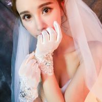 ❉✈ In Stock Cheap New Sexy Finger Gloves Wedding Bridal Gloves Accessory Beaded Lace Gloves Wrist Length Wedding Accessories