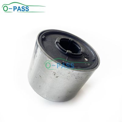 OPASS Front lower Big Control arm Bushing For HONDA CR-V V RW Breeze RY Hybrid RT 2019- 51391-TLA-A70 High Quality