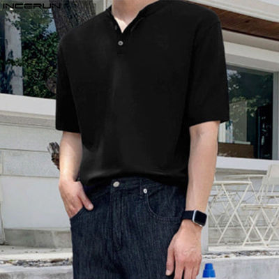 INCERUN เสื้อเชิ๊ตผู้ชายแบบมีกระดุมเสื้อคอวี,เสื้อเชิ๊ตแบบลำลองสไตล์ Henley เสื้อใส่เที่ยวชายหาดวันหยุด (สไตล์เกาหลี)