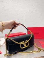 NOWDSValentino~Casual Versatile Chain Crossbody Bag