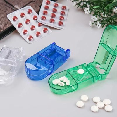 1 PC Medicine Tablet Cutter Pill Storage Box Splitter Drugs Tablet Cutter Divider Storage Case Health Care Pill Medicine Case Medicine  First Aid Stor