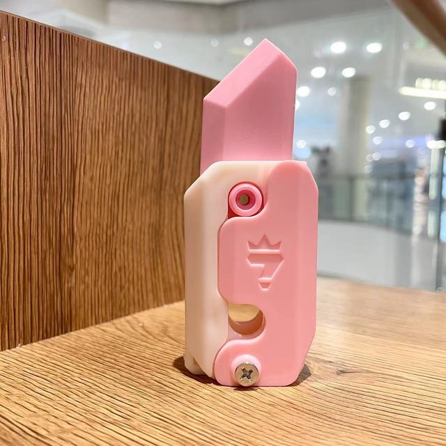 3D Gravity Carrot Knife Decompression Push Card mainan kecil 3D percetakan graviti pisau pisau lobak bentuk bilalih mainan