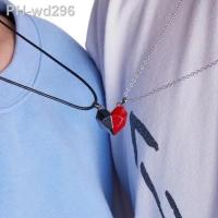 Magnetic Couple Necklace Korean Fashion For Lovers Gothic Punk Heart-Shaped Pendant For Men And Women Jewelry Party Gift