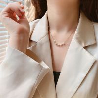 [Free ship] and Korea simple fresh imitation pearl pendant necklace female niche wild ins clavicle chain neck