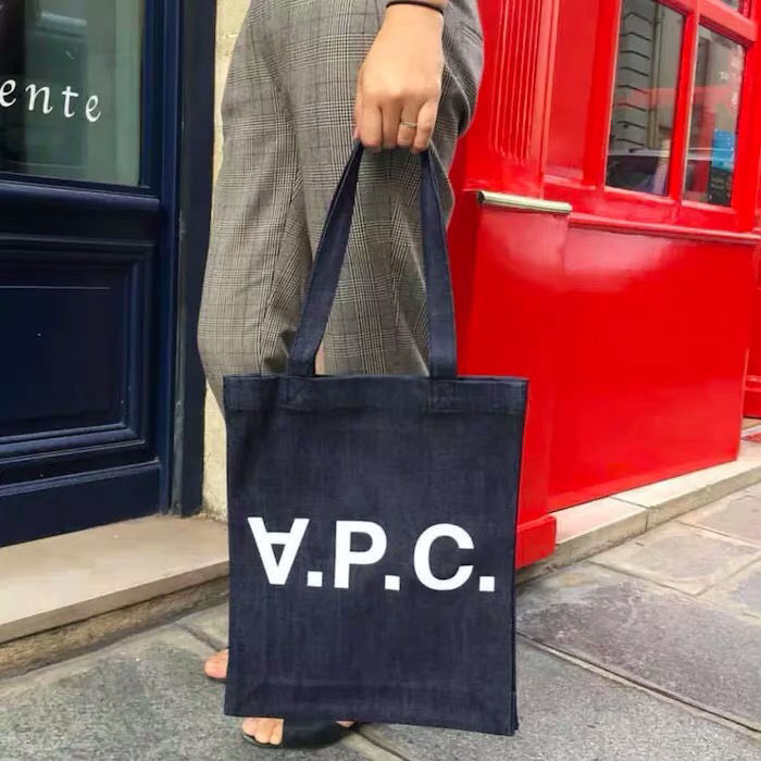 A.P.C.: tote bags for woman