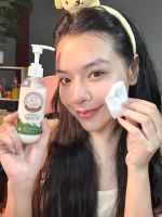 คลีนซิ่งนมแพะ แพ็คเกจใหม่ เช็ดทำความสะอาดผิวหน้า SIS’S Cleansing water Goat milk 1แถม1