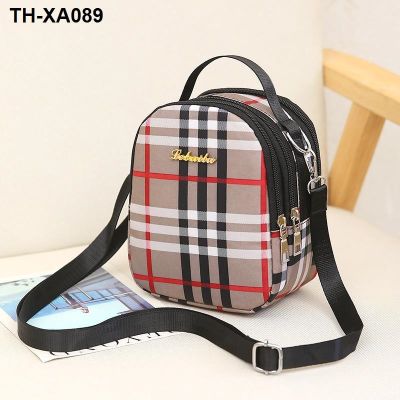 ✼♈ His shoulder mini bag middle-aged female leisure grid cloth phone package