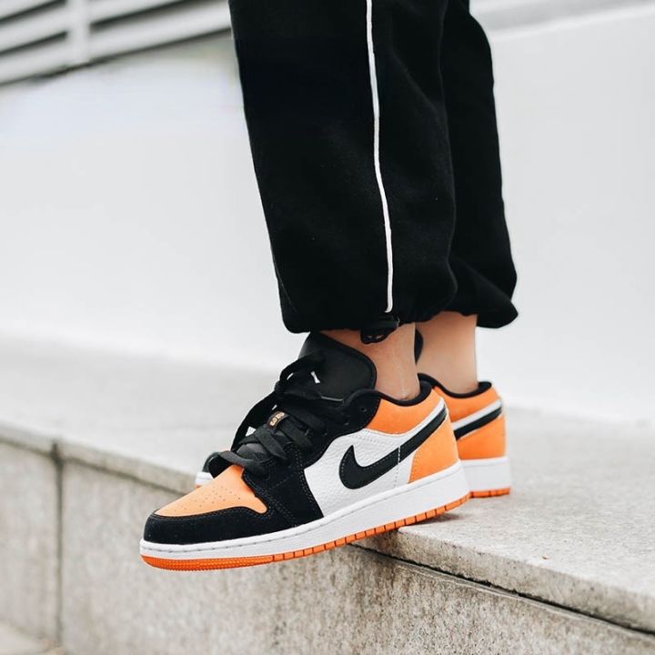 hot-original-nk-ar-j0dn-1-low-black-orange-classic-skateboard-shoes-r-sports-shoes-trend-all-match-lace-up-basketball-shoes