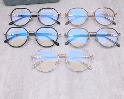 **9904** แว่นตากรองแสงสีฟ้า แว่นตาแฟชั่น กรอบโลหะ น้ำหนักเบา ตัดแสงสีฟ้าได้ดี ใส่ได้ทั้งชาย-หญิง สินค้าพร้อมส่งในไทย