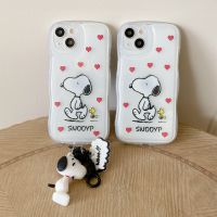 น่ารักการ์ตูน Snoopy หัวใจรักกรณีโทรศัพท์สำหรับ iPhone 14 Pro Max 14Pro 14บวกกันกระแทก Snoopy โทรศัพท์อ่อนปกหลังสำหรับ iPhone 13 Pro Max 13Pro 13 Snoopy กรณีโทรศัพท์สำหรับ iPhone 12 Pro Max 12Pro 12 11ป้องกันปลอกหุ้ม