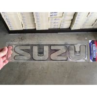 [พร้อมส่ง]ครอบโลโก้ตัวใหม่ล่าสุด V.2 ISUZU (มี2สีให้เลือกสีเทาดำหรือสีน้ำเงินไทเท)ใส่ไ้ด้ตั้งแต่ปี2011-2018ออนิวอิซูซุ