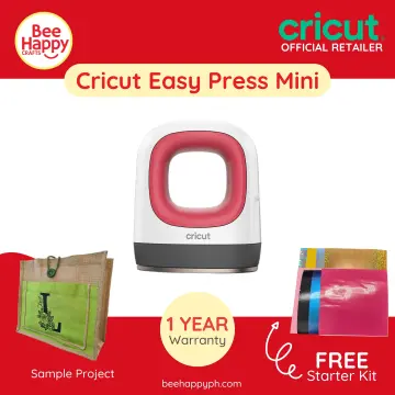 Cricut EasyPress 3 9x9 - Blue Heat Press Machine with Iron On Rainbow  Sampler and Easy Press 20x16 Heat Mat