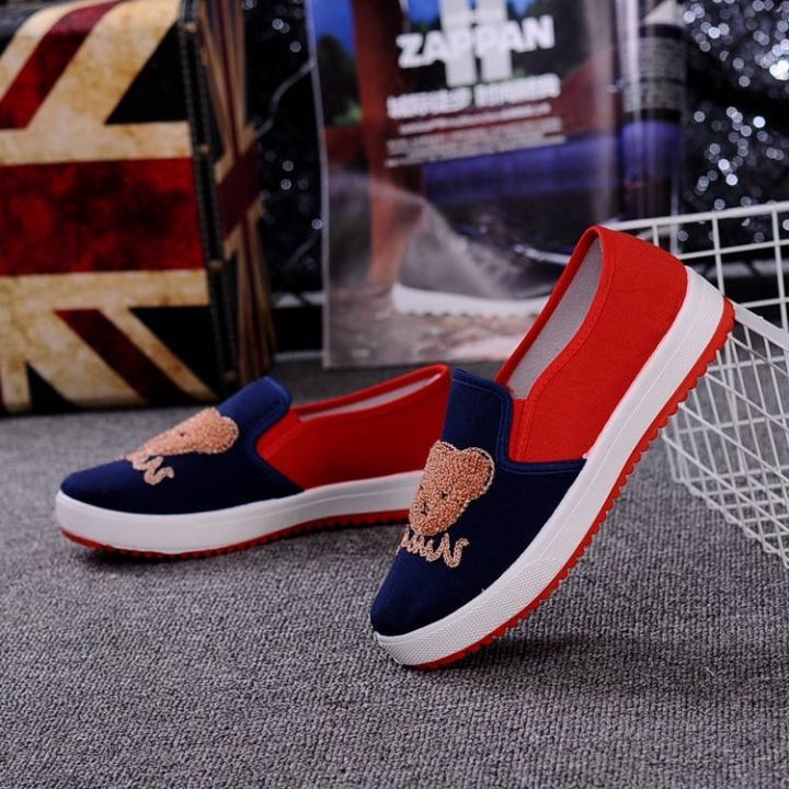 codff51906at-xiaoyulu-korean-trendy-woman-little-bear-printed-sneakers-canvas-flat-shoes