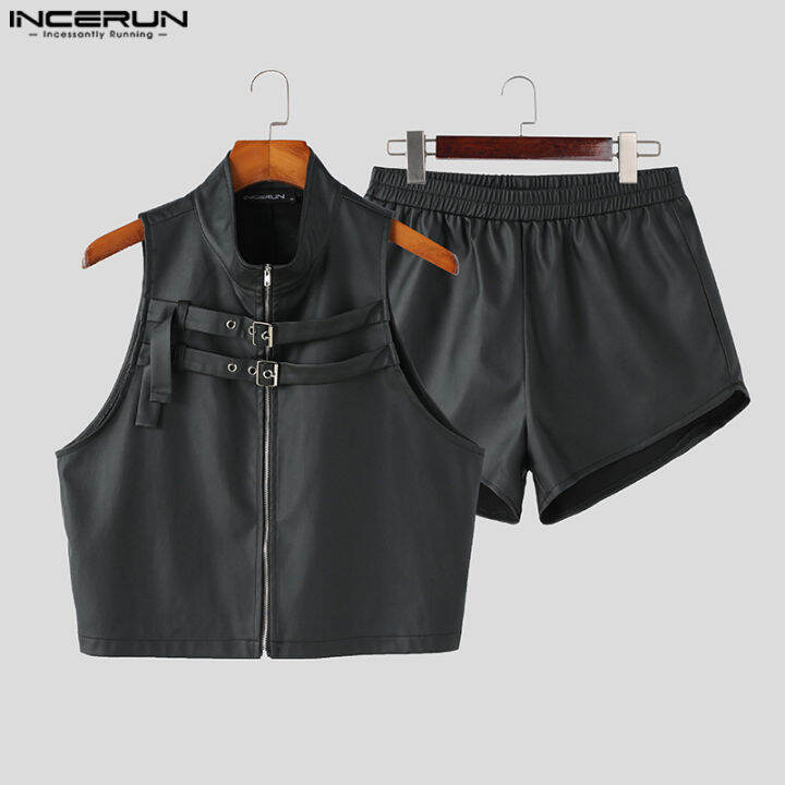 incerun-เสื้อครอปครึ่งตัวหัวเข็มขัดโลหะร็อคสำหรับผู้ชาย2ชิ้นมีสไตล์-กางเกงขาสั้น-pu-สูทหนังชุดตกแต่งรถจักรยานยนต์-เสื้อผ้าลำลอง-3