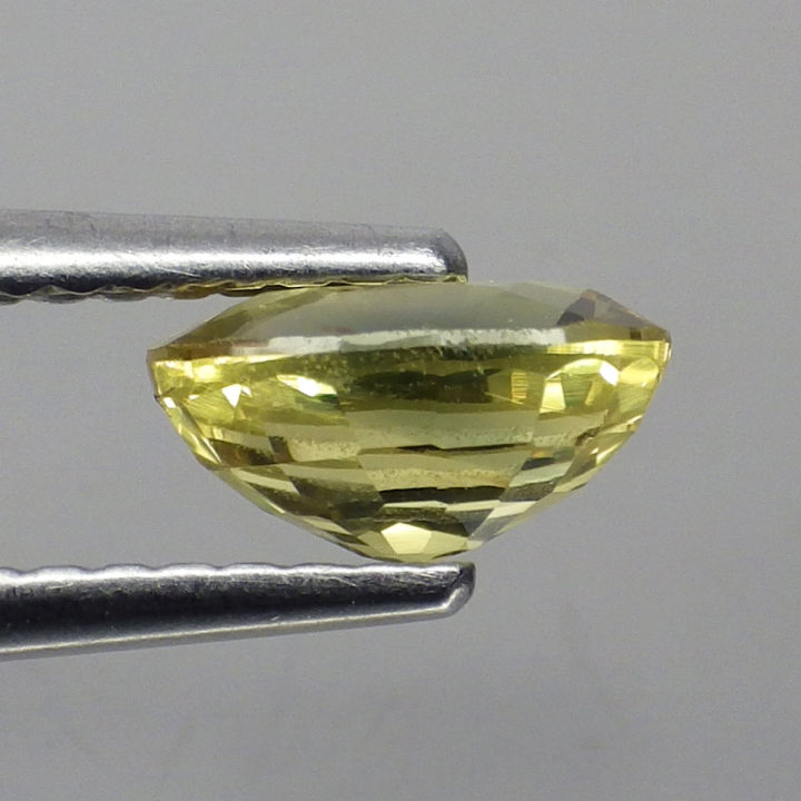 พลอย-แซฟไฟร์-บุษราคัม-แท้-ธรรมชาติ-natural-yellow-sapphire-1-38-กะรัต