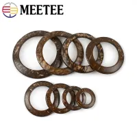 Meetee 50pcs ID15-50mm Natural Coconut Buckles Scarf Wooden O Ring Coat Belt Circle Buttons DIY Sewing Bags Garment Accessories