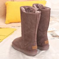 Women Suede Leather Warm Snow Boots 2023 Winter New Causal Plush Fluffy Anti-cold Zipper Boots Plus Size 42 Women Platform Shoes