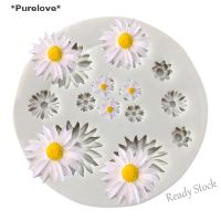 【Ready Stock】 ℗ C14 Purelove Daisy Wild Chrysanthemum Flower Shape Silicone Mold Baking Mold Cake Decorating new